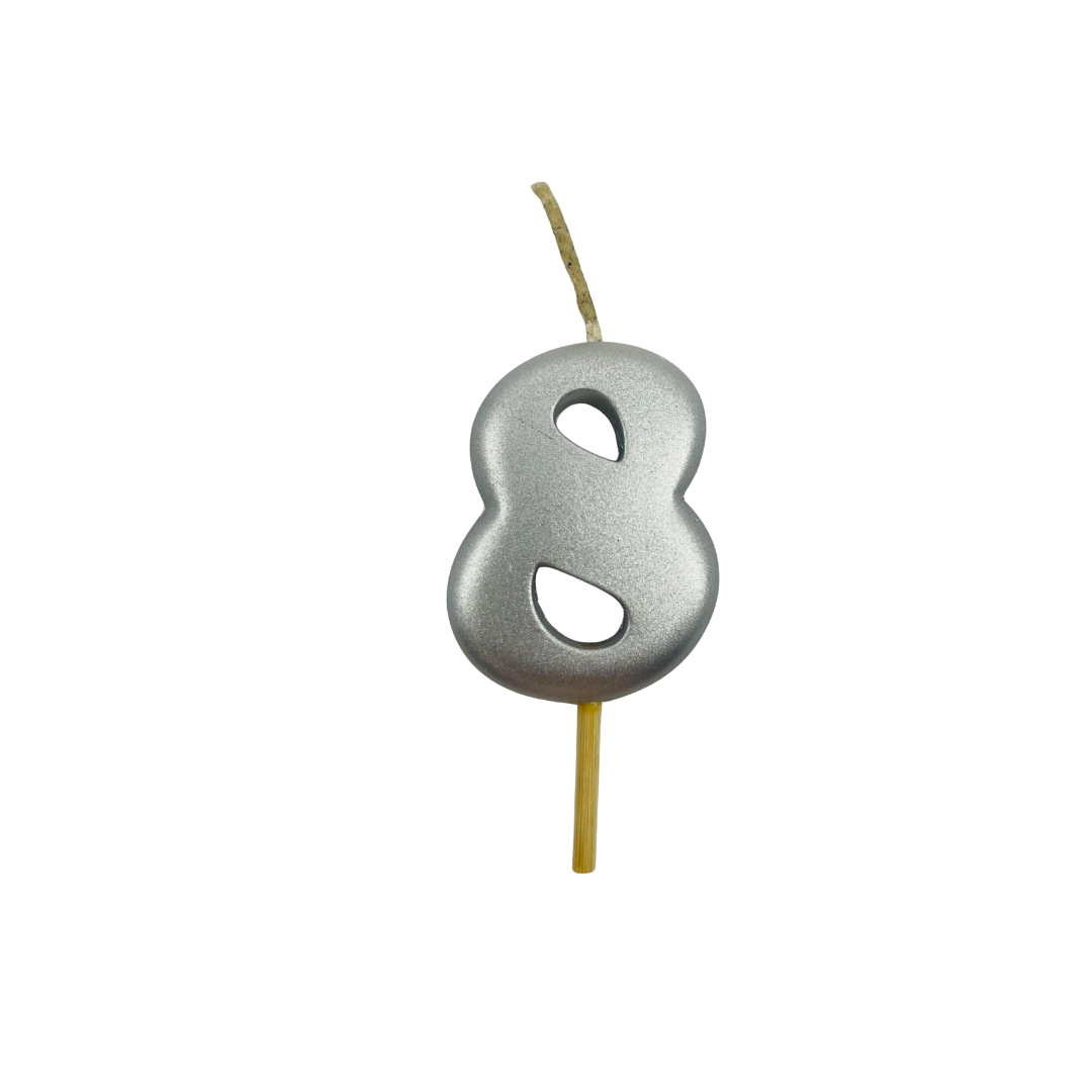 VELA NUMERO 8